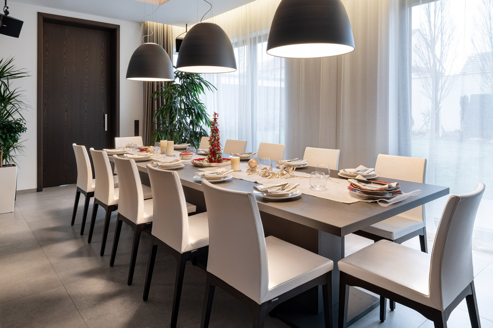 Hanák nábytek Jídelní stůl