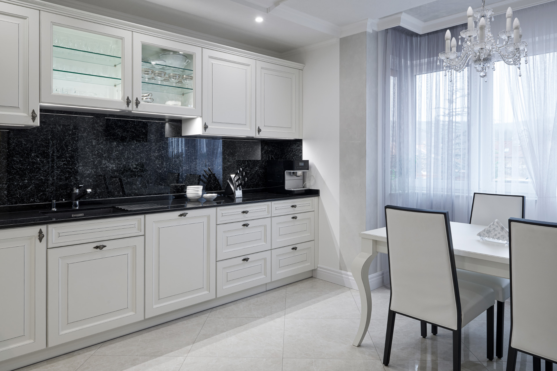 Hanák nábytek rustikální interiér kuchyně